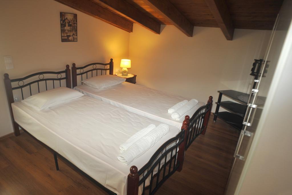 Villa Poulades Gouviá Quarto foto