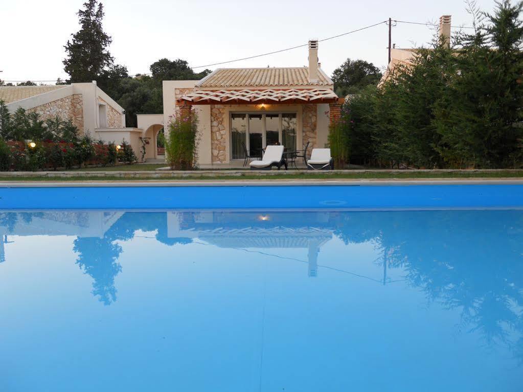 Villa Poulades Gouviá Exterior foto
